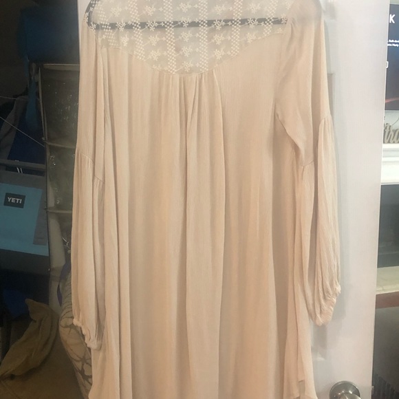 Tunic - Picture 4 of 5